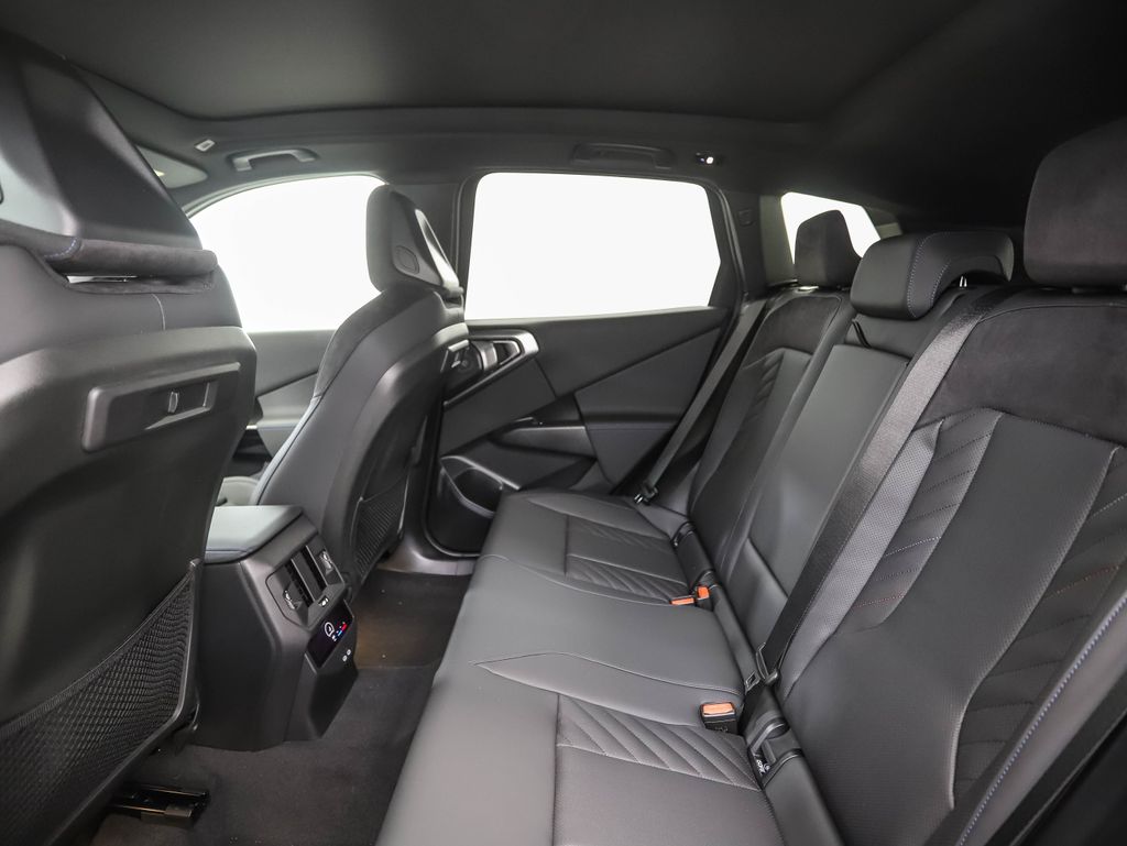 Thumbnail: 2026 BMW X3 - 23