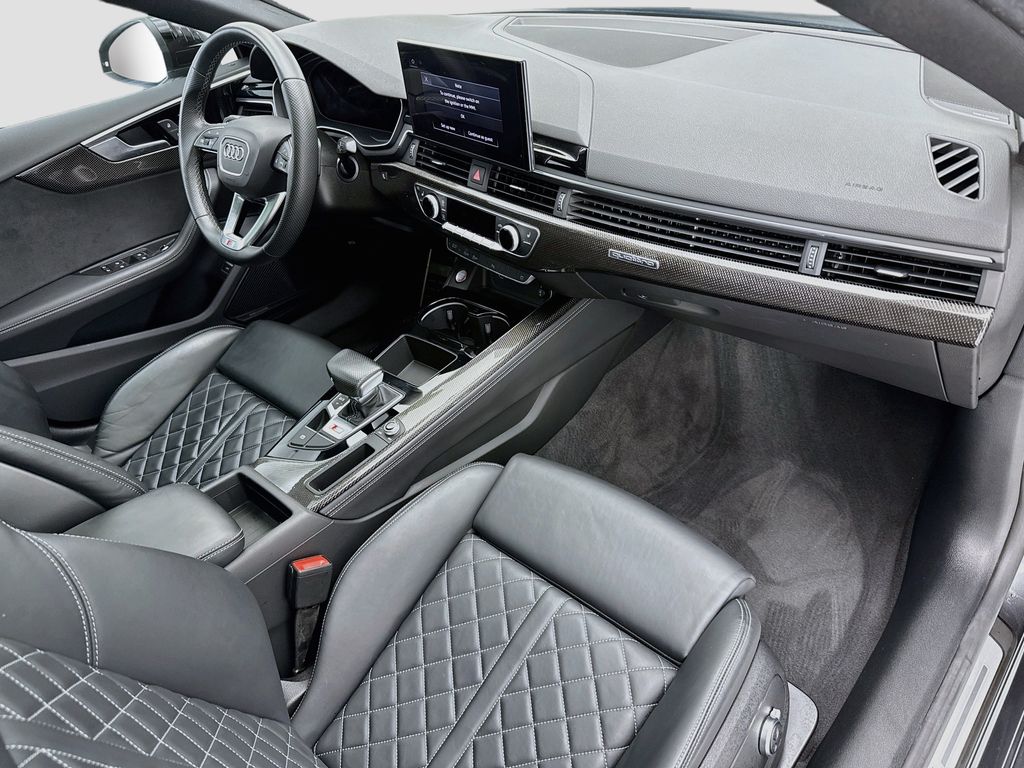 Thumbnail: 2023 Audi S5 - 16