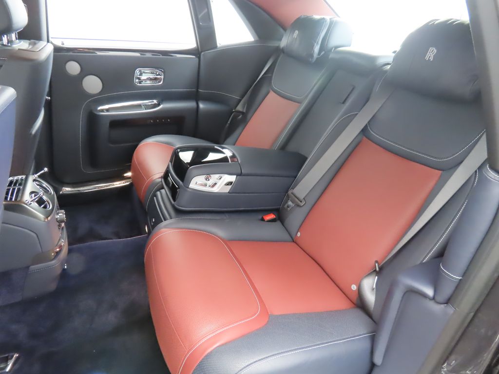 2017 Rolls-Royce Ghost Black Badge 21