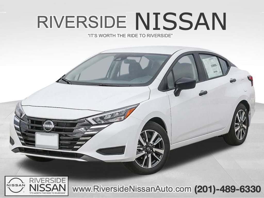2025 Nissan Versa S FWD