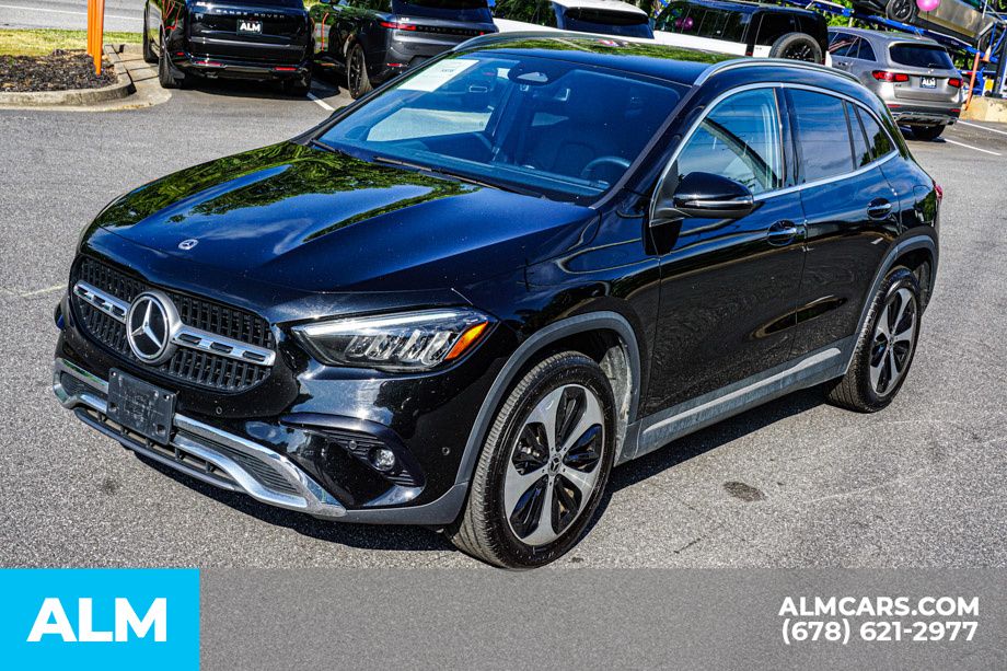 Used 2025 Black Mercedes-Benz GLA 250 image 15