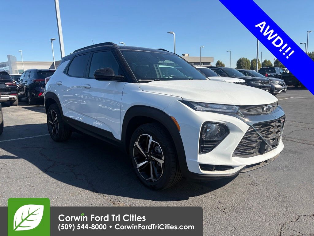 Summit White 2023 Chevrolet Trailblazer SUV / Crossover Four-Wheel Drive 9-Speed Automatic