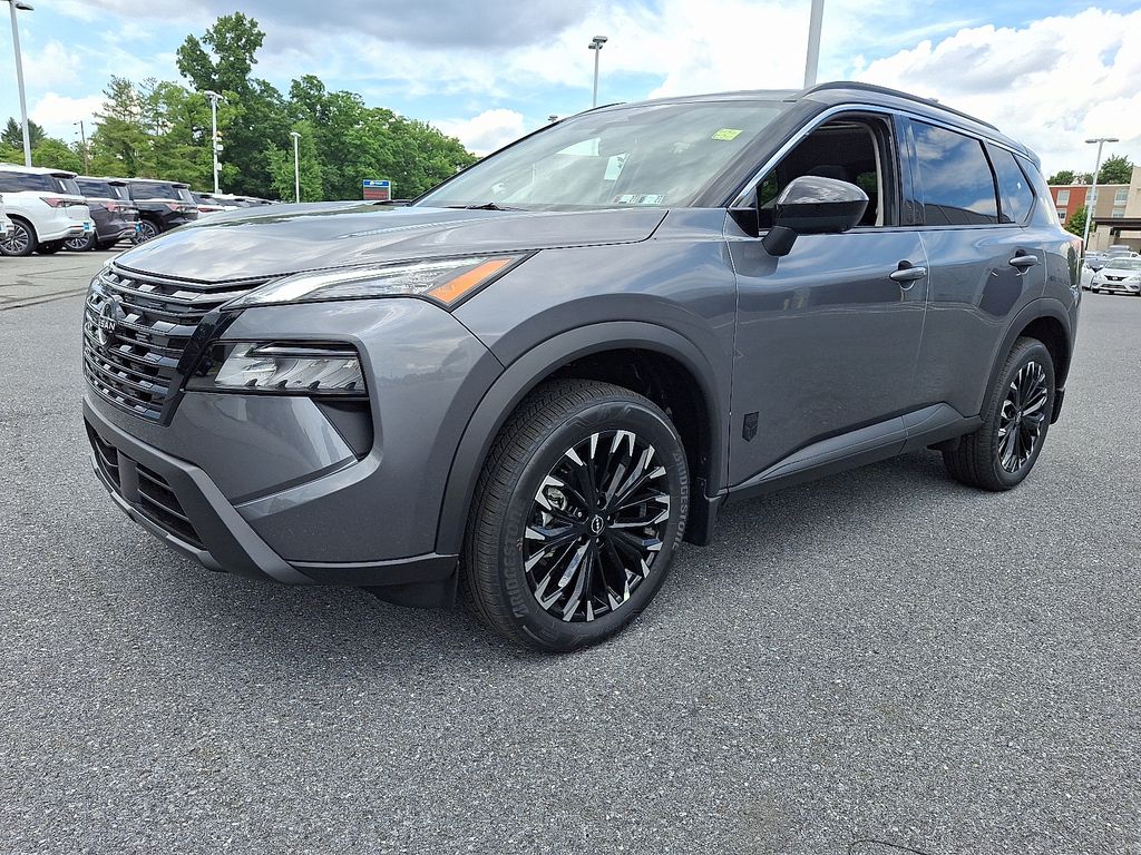 2026 Nissan Rogue — photo 2