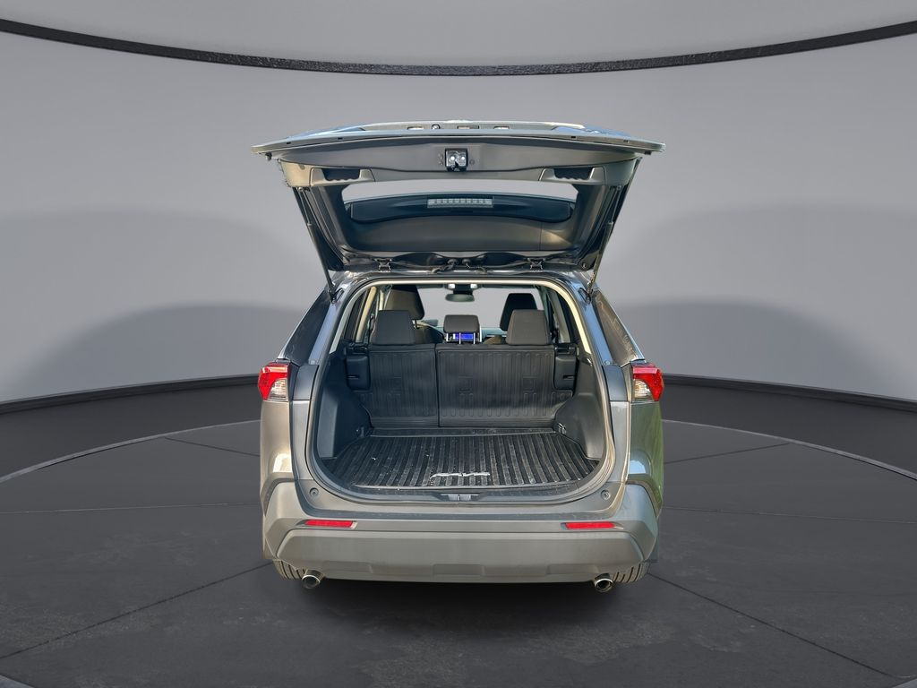 Thumbnail: 2024 Toyota RAV4 - 28