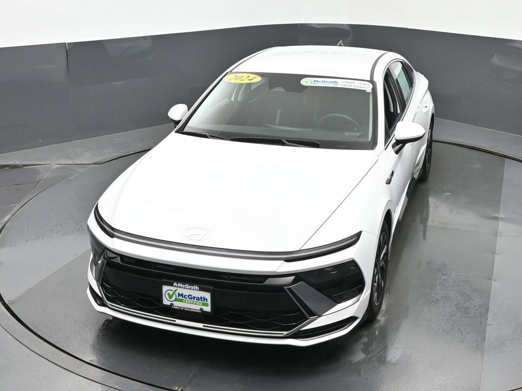 Certified Used 2024 White Hyundai SEL image 23
