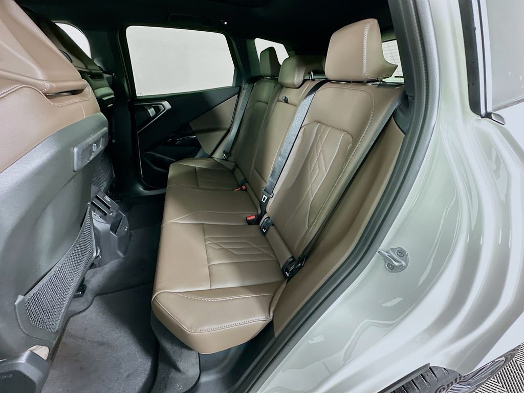 Thumbnail: 2026 BMW X3 - 17