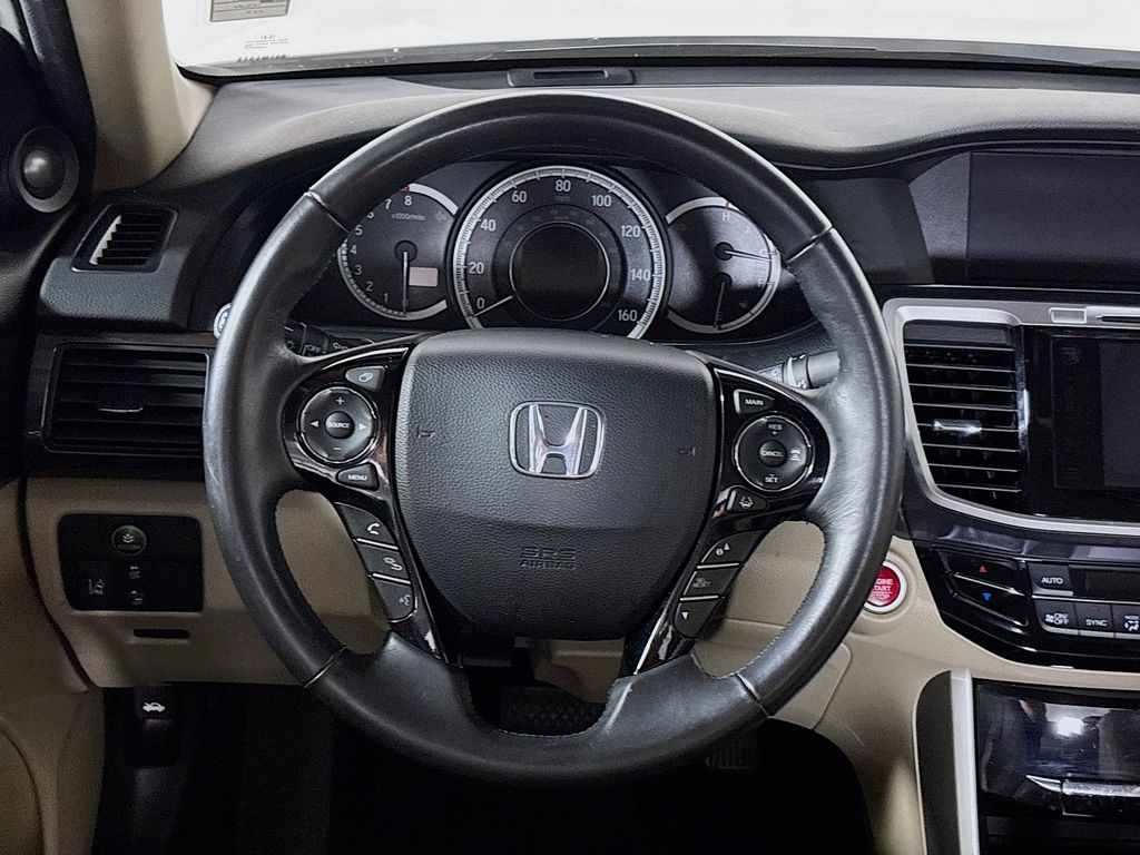 Accord Sedan EX-L w/Navigation and Honda Sensing