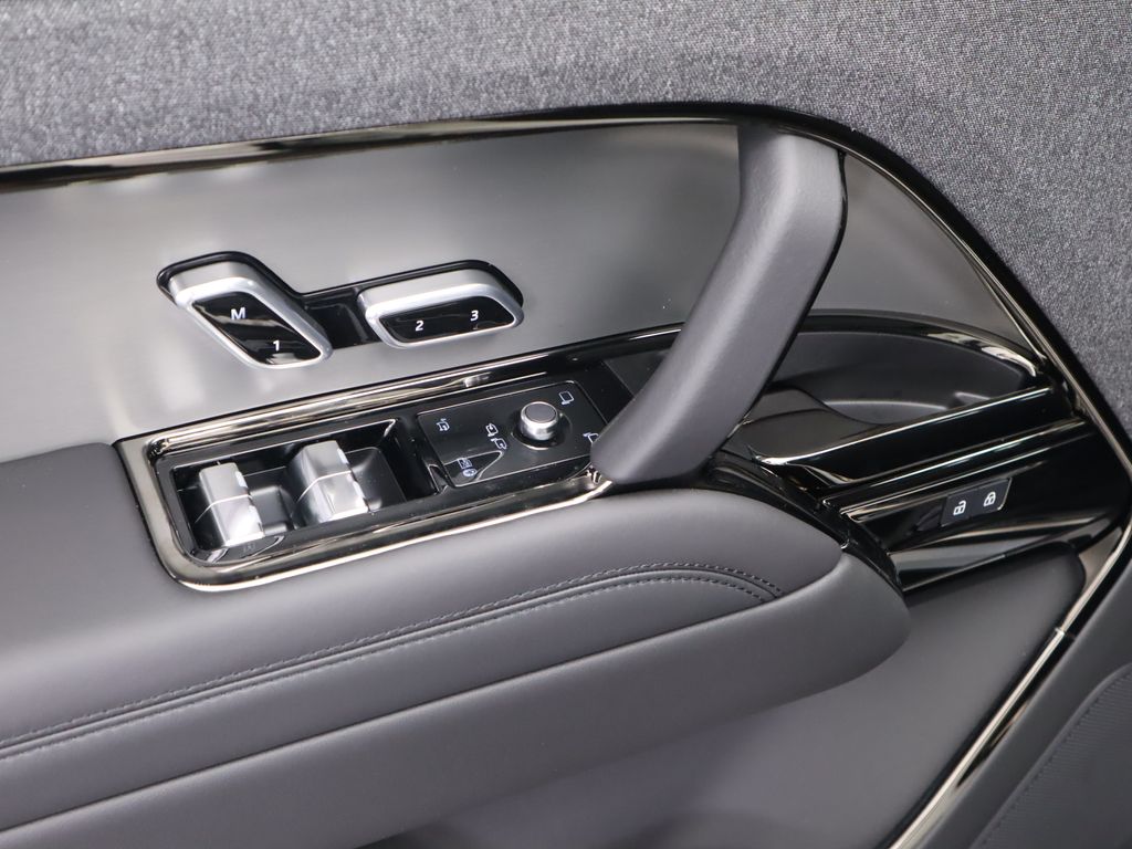 2025 Land Rover Range Rover Sport Dynamic 25