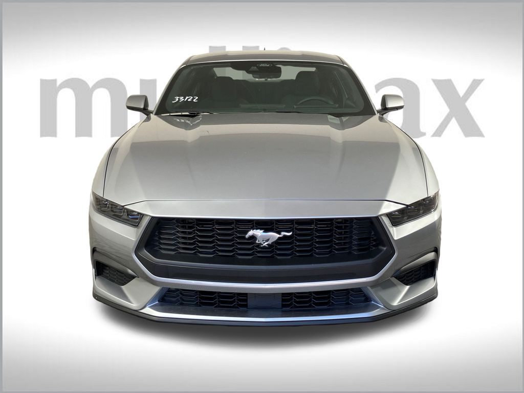 2025 Ford Mustang EcoBoost photo 16