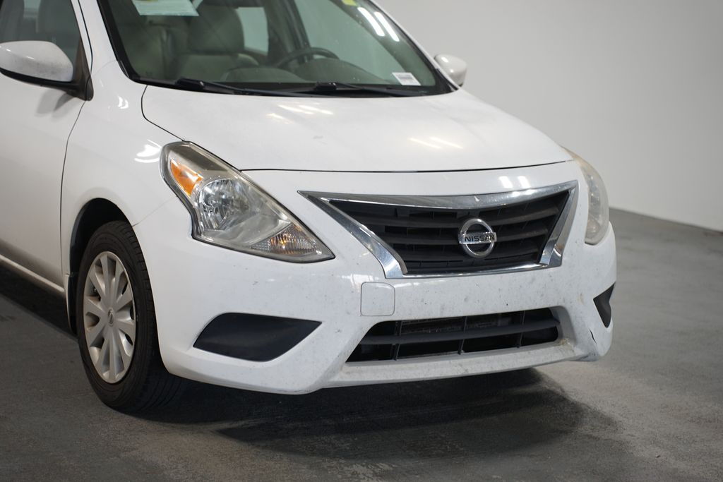 Thumbnail: 2015 Nissan Versa - 4