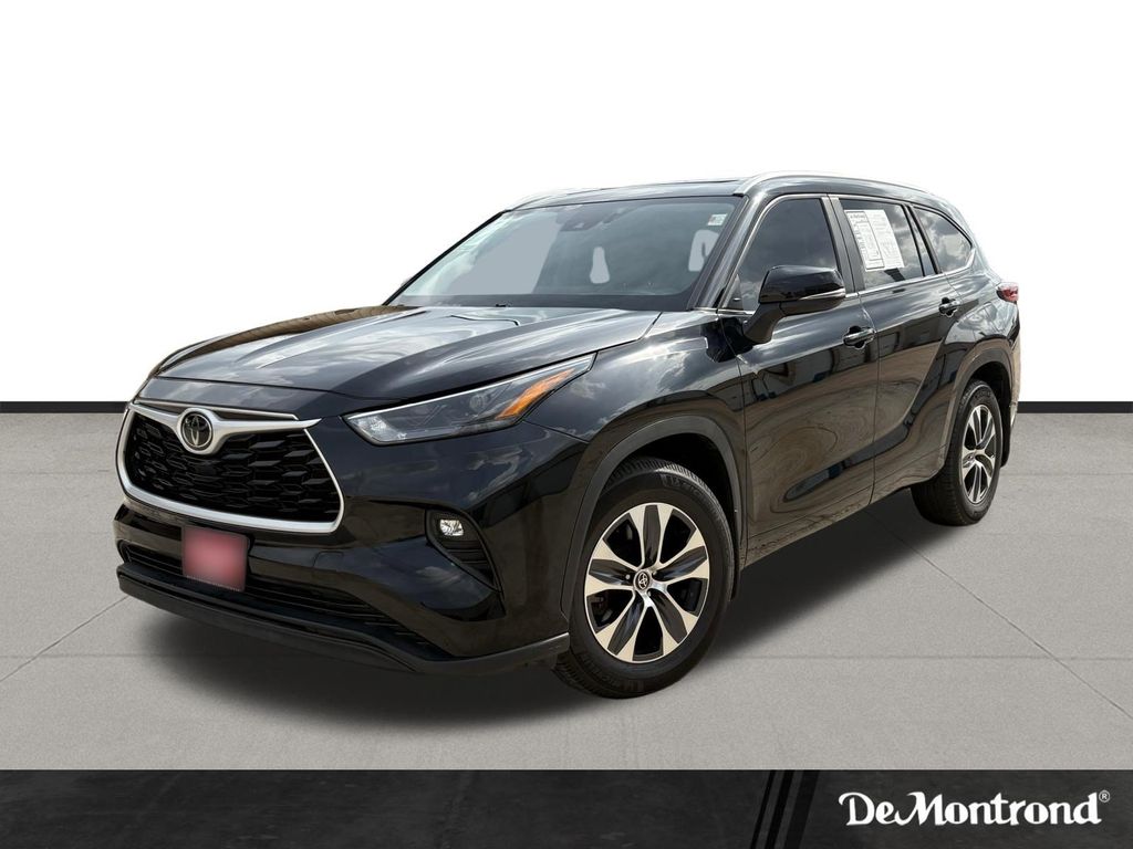 2023 Toyota Highlander XLE Black at Monument Chevrolet
