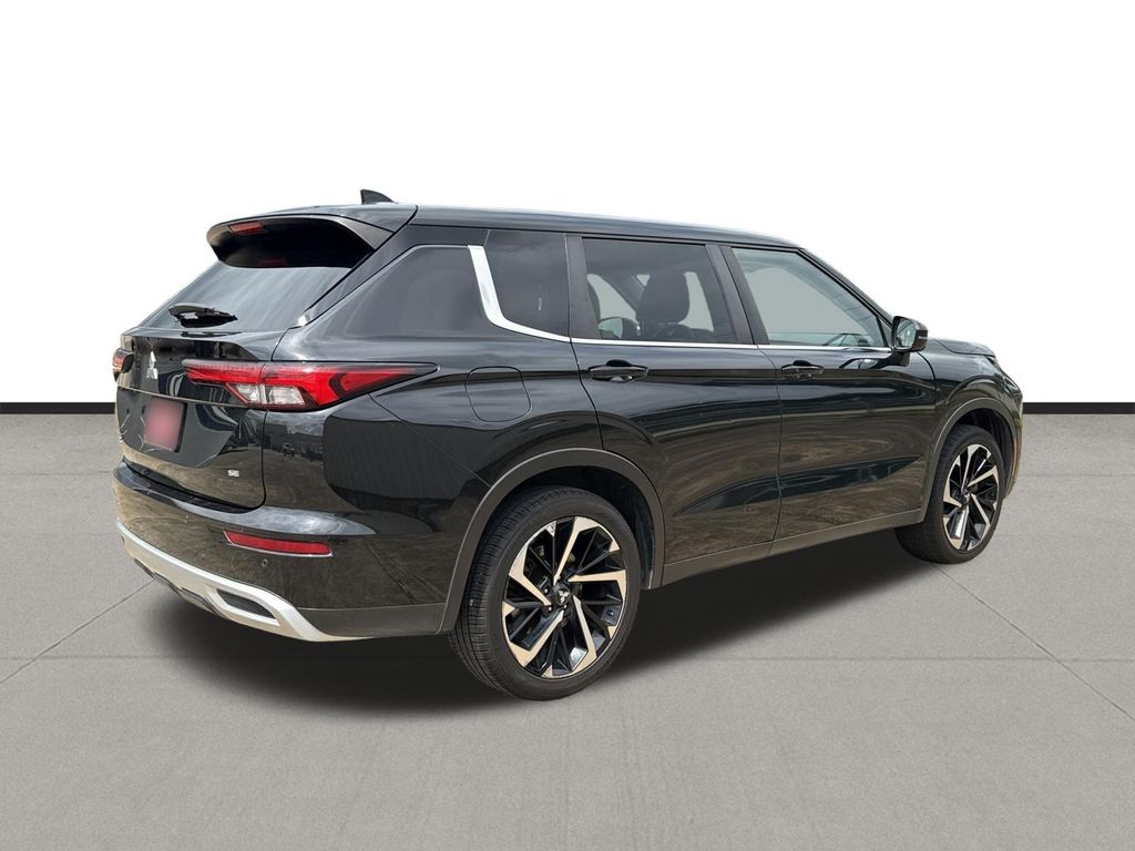 2022 Mitsubishi Outlander SE Black at DeMontrond Gulf Freeway