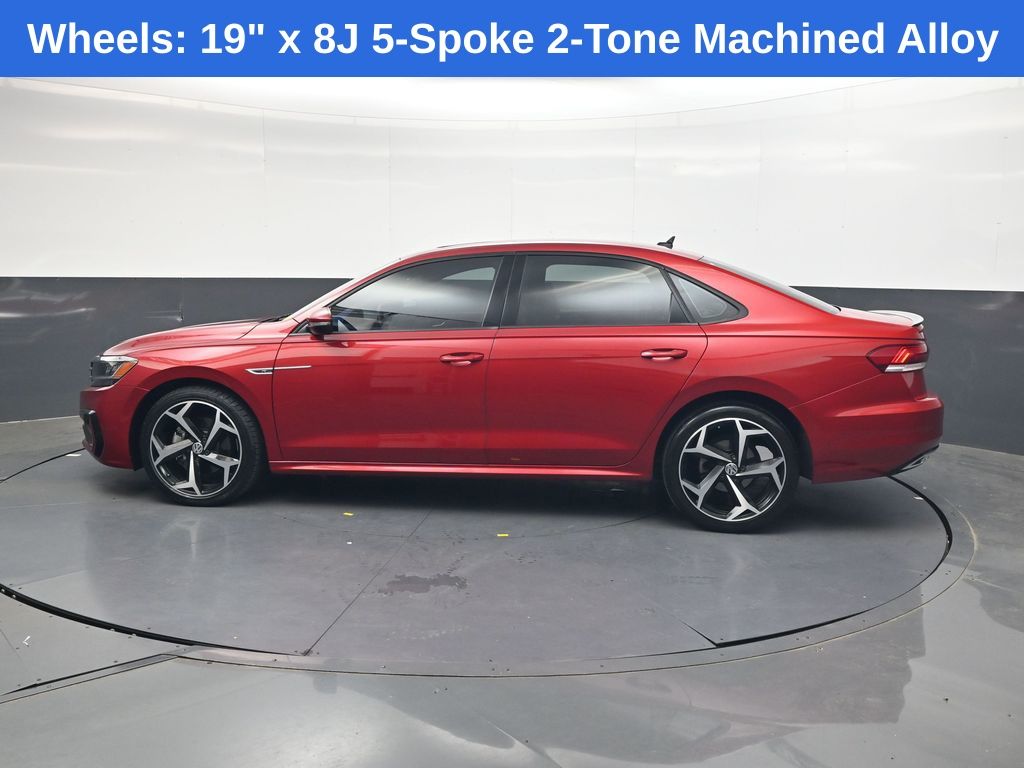 Used 2021  Volkswagen 2.0T R-Line image 7