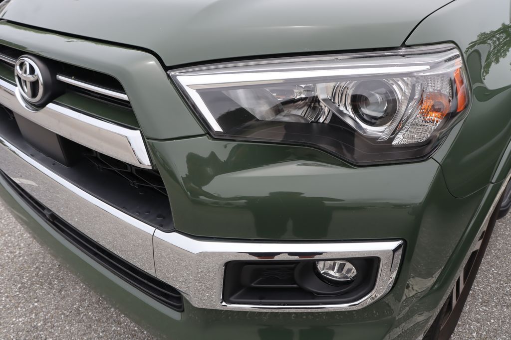2022 Toyota 4Runner Limited 3