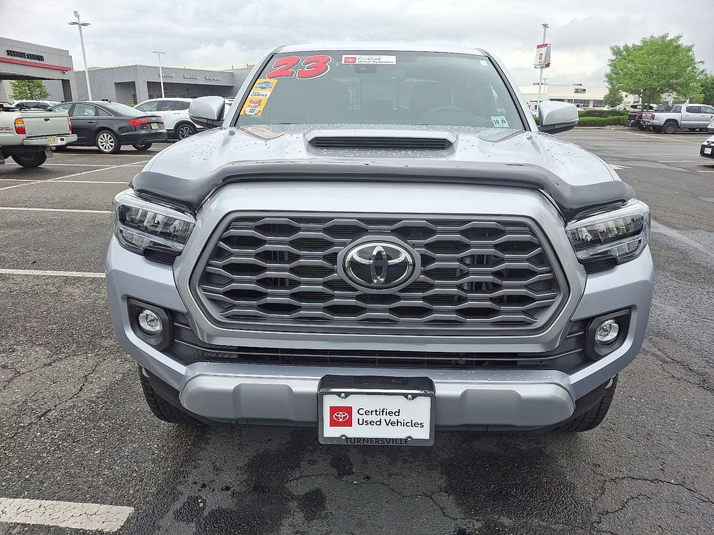2023 Toyota Tacoma TRD Sport 2