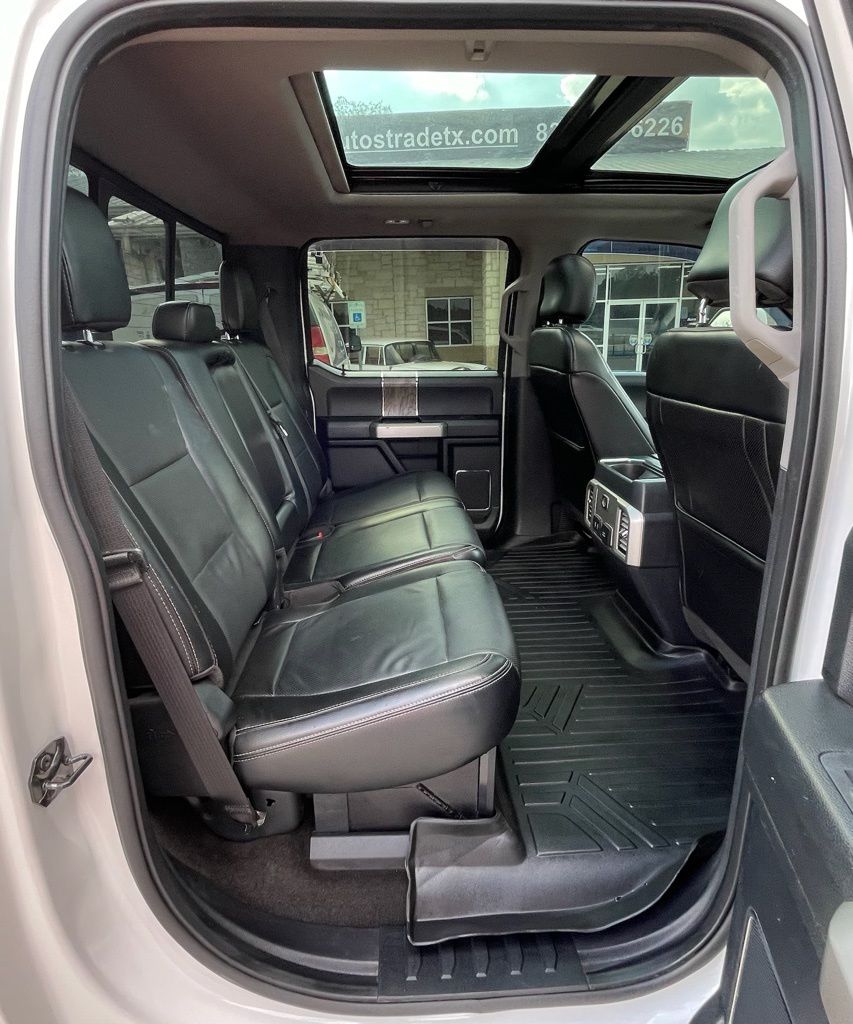 2017 Ford F-350SD Lariat White at Autostrade