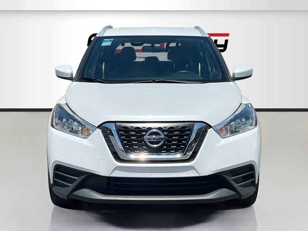 Used 2019 White Nissan SV image 2