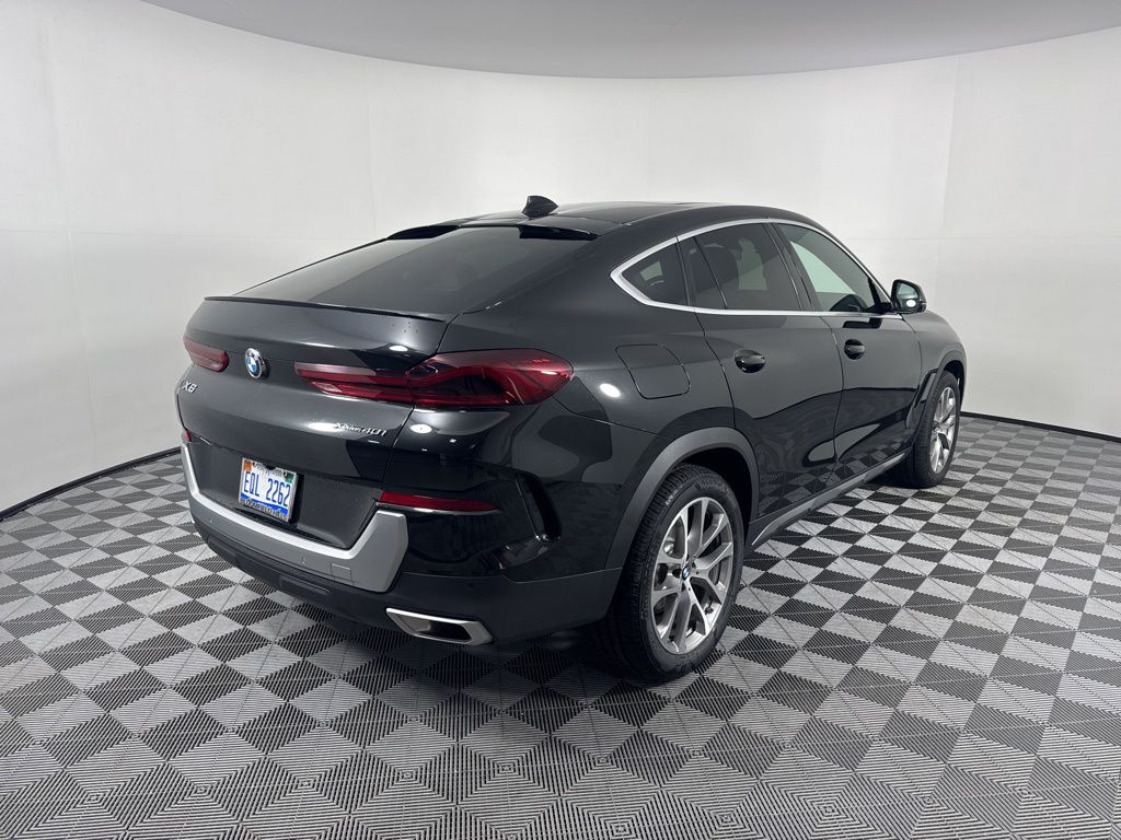 Thumbnail: 2023 BMW X6 - 5