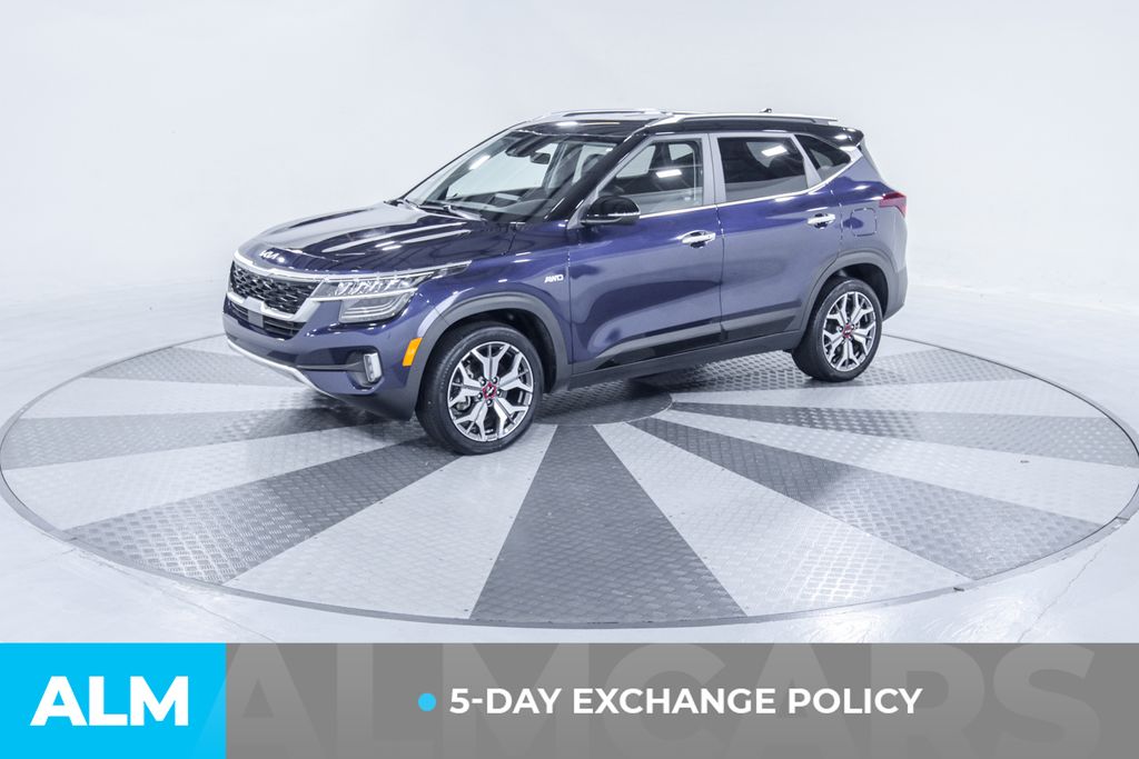 2022 Kia Seltos SX photo 3