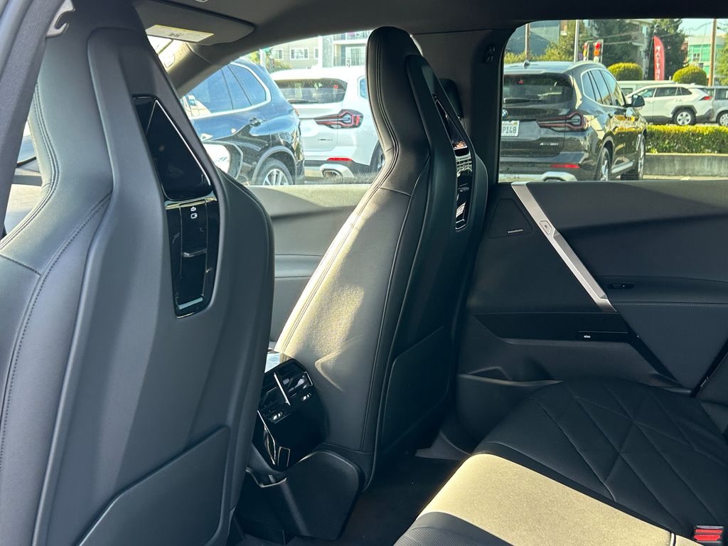 Thumbnail: 2026 BMW iX - 30