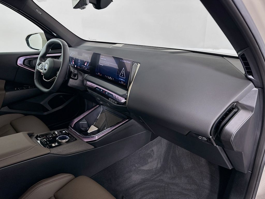 Thumbnail: 2025 BMW X3 - 28