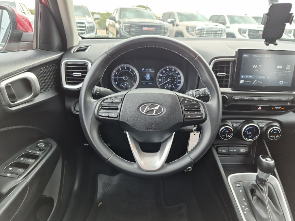 Used Car 2022 Hyundai Venue  Sel For Sale Under $20,000 In Austin, Texas