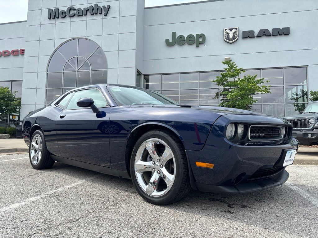 Jazz Blue Pearl 2013 Dodge Challenger Coupe Rear-Wheel Drive 5-Speed Automatic