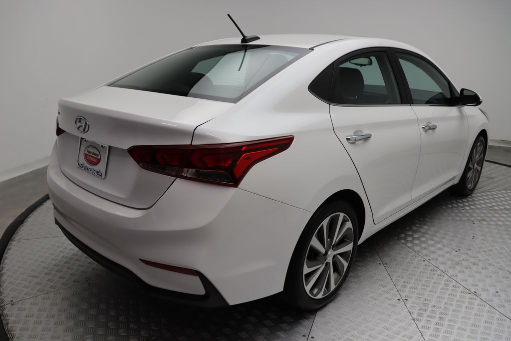 2022 Hyundai Accent Limited Edition 8