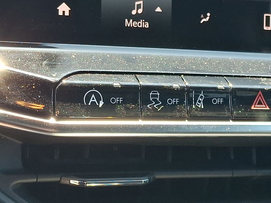 2026 Jeep Compass — photo 18