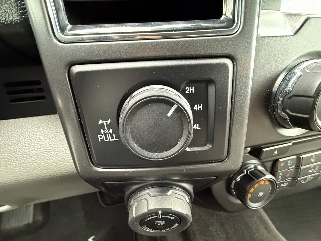 Used 2018 Red Ford XLT image 55