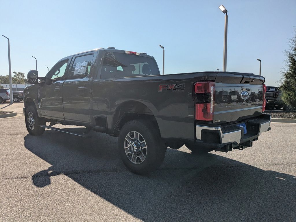 2026 Ford F-350 Super Duty Lariat