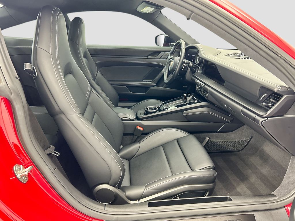 Thumbnail: 2024 Porsche 911 - 20