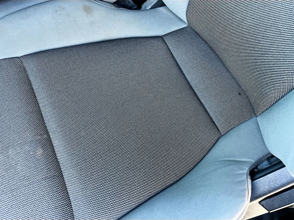 Used 2019 White Ford XL image 19
