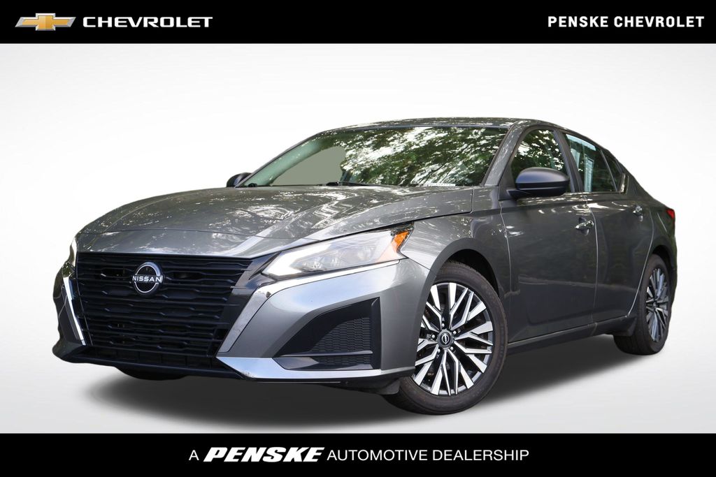 Thumbnail: 2025 Nissan Altima - 1