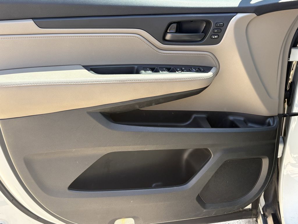 2018 Honda Odyssey EX-L White at Community Honda