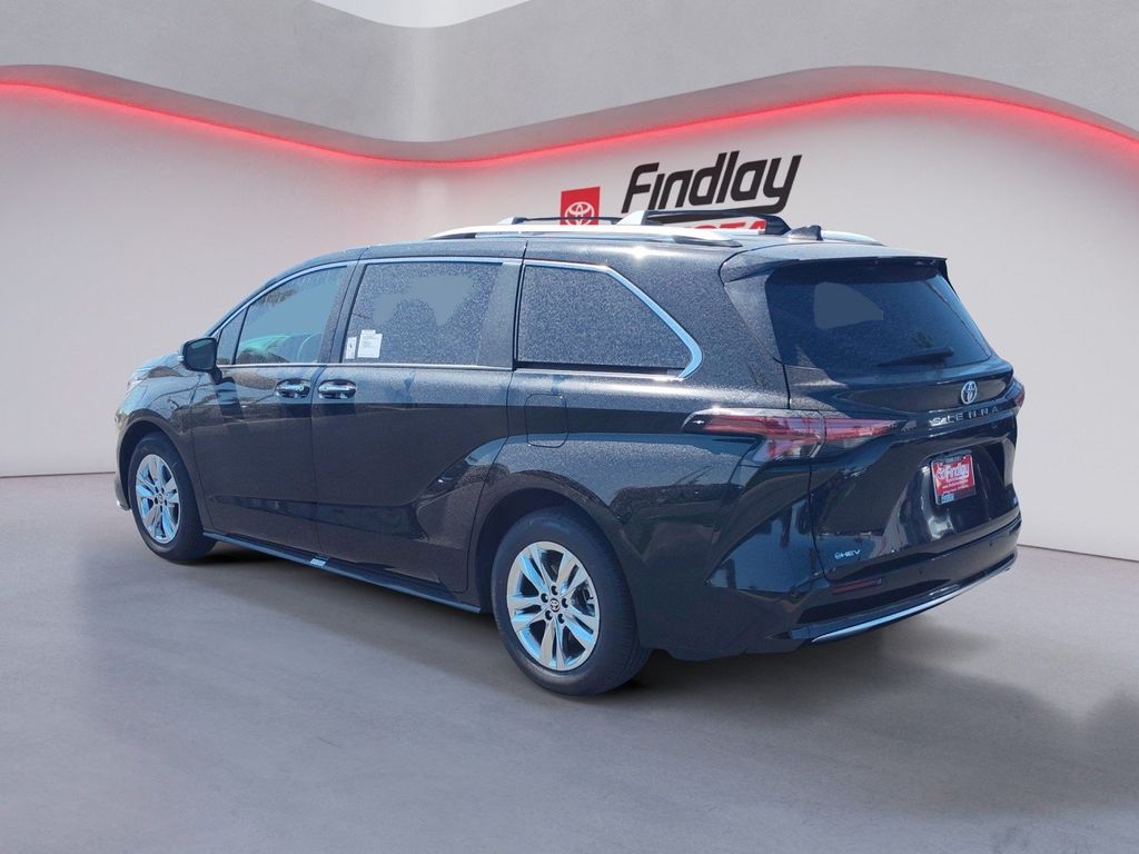 New 2026 Toyota Sienna Van