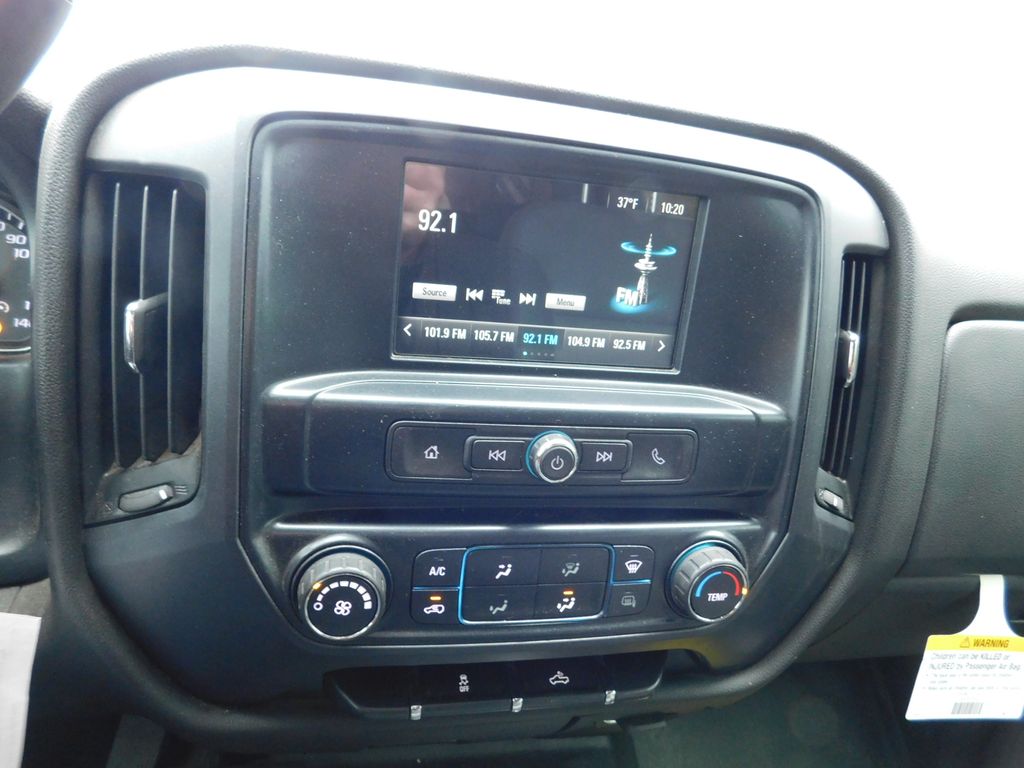 Thumbnail: 2018 GMC Sierra 2500 - 9