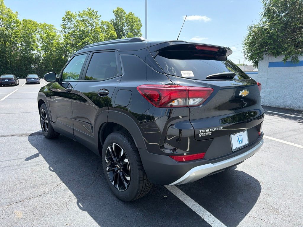 Thumbnail: 2022 Chevrolet TrailBlazer - 3