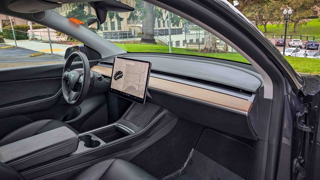 Used 2021 Tesla Model Y Long Range 4D Sport Utility