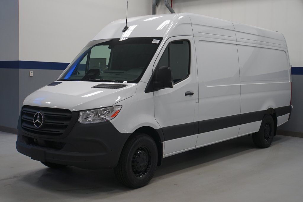 Sprinter Cargo Van 2500 High Roof w/170-Inch Wheelbase