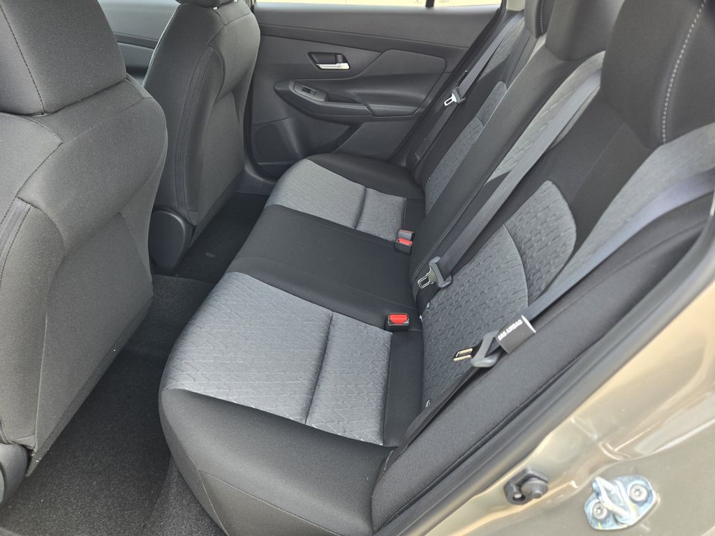 2026 Nissan Sentra SV - 7