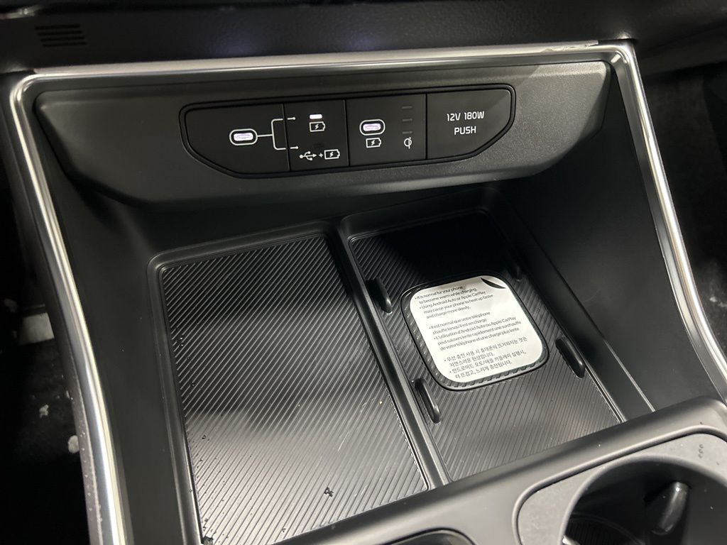 new 2026 Kia Carnival Hybrid car, priced at $52,865