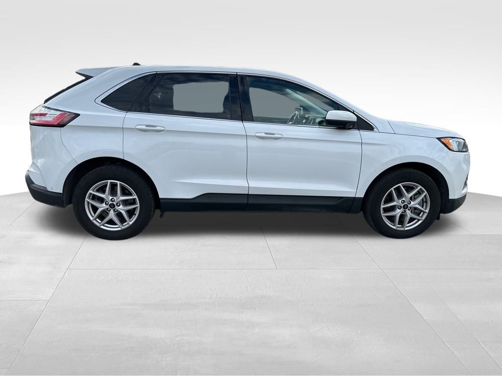 2023 Ford Edge SEL 9