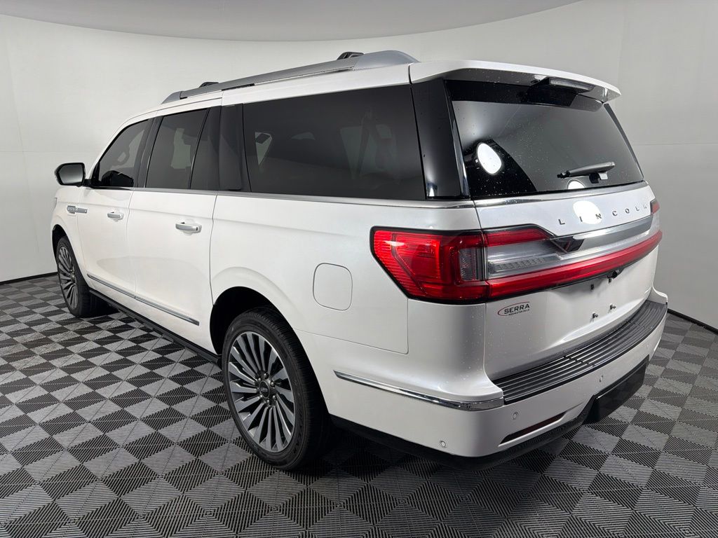 Thumbnail: 2019 Lincoln Navigator L - 7