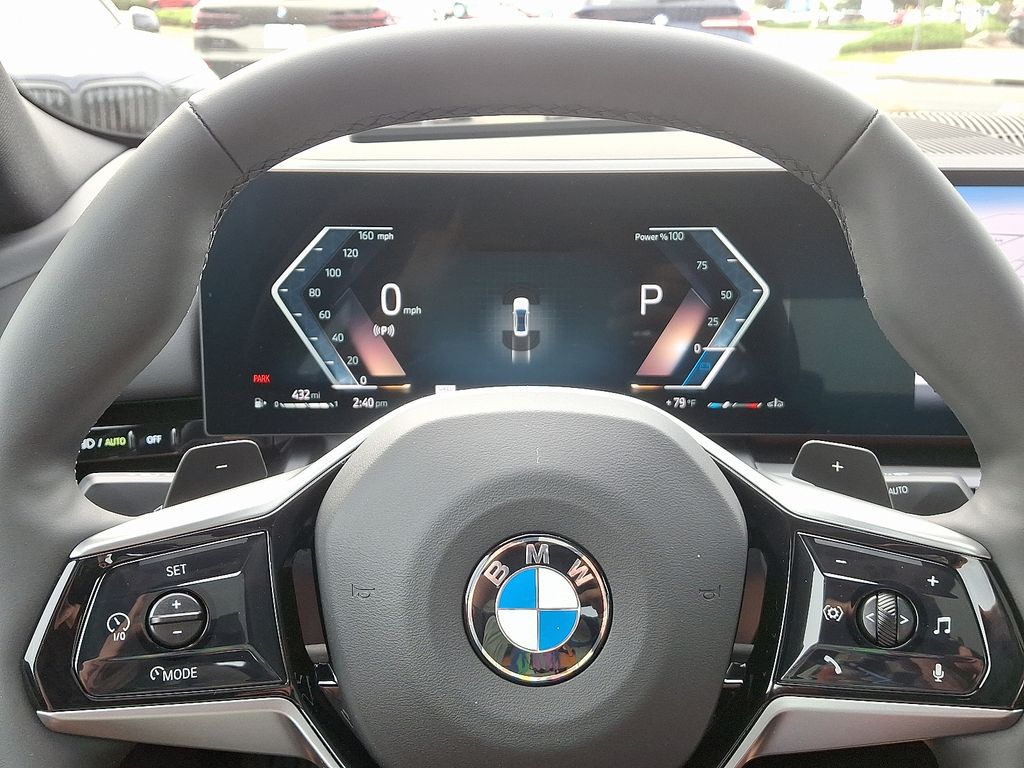 Thumbnail: 2026 BMW 5 Series - 9