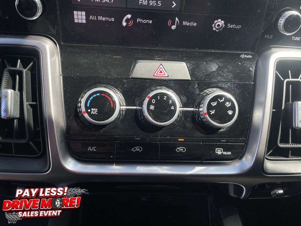 Used 2023 Kia Sorento SUV