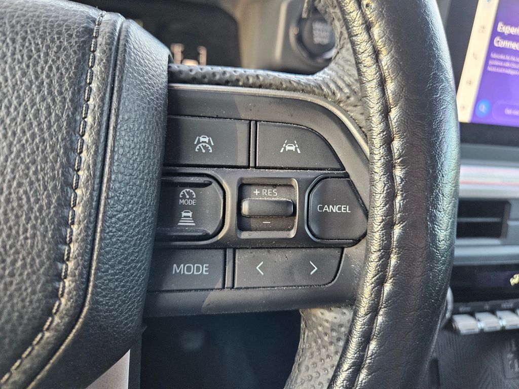 2024 Toyota Tacoma SR5 18