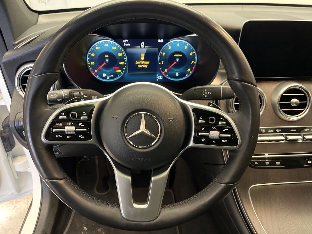 Thumbnail: 2022 Mercedes-Benz GLC - 14