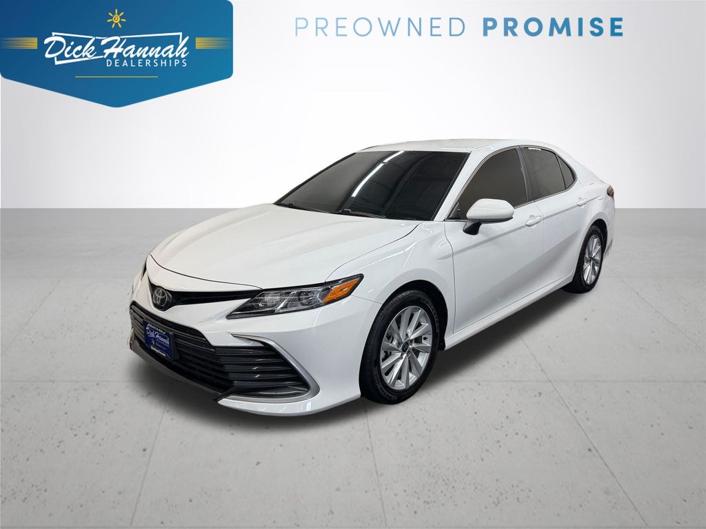 2024 Toyota Camry LE