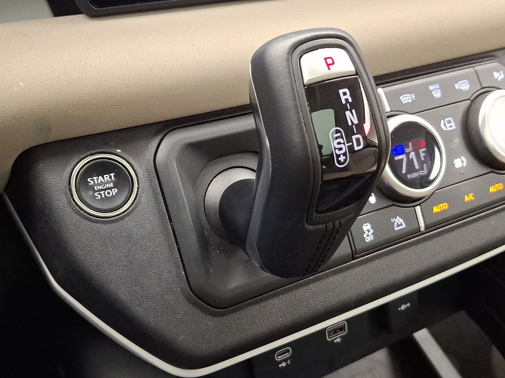 Thumbnail: 2023 Land Rover Defender - 16